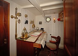 Rickmer Rickmers (ship, 1896), Navigator's room