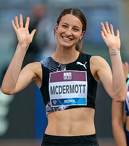 Nicola McDermott (AUS) .jpg