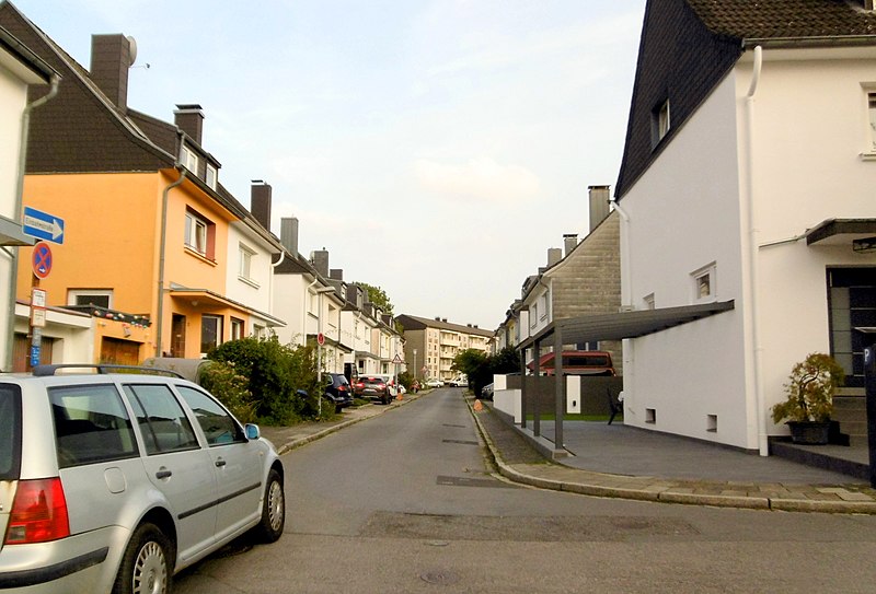 File:Normannenstraße, Aachen.JPG