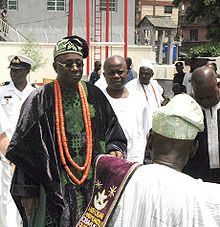 The Oba of Lagos with a delegation of Naval Officers in June 2006 Oba Lagos060602-N-8637R-006.jpg