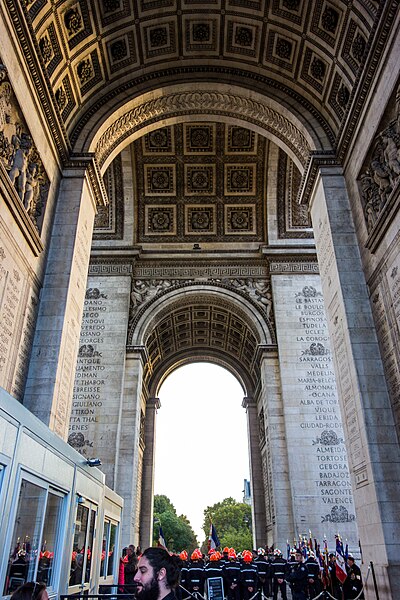 File:Paris Arc de Triomphe de l'Etoile 20161008 (01).jpg