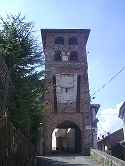 Perosa Torre Porta.JPG