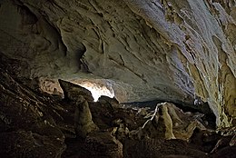 Pirogoshi Cave 13 - sinter curtains.jpg