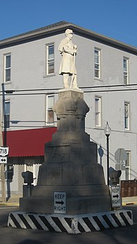 Pleasant Hill's Civil War monument