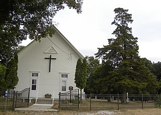 Pleasant Grove Community Church and Cemetery building in Iowa, United States