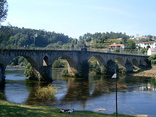 Ponte sobre o Lima em Ponte da Barca