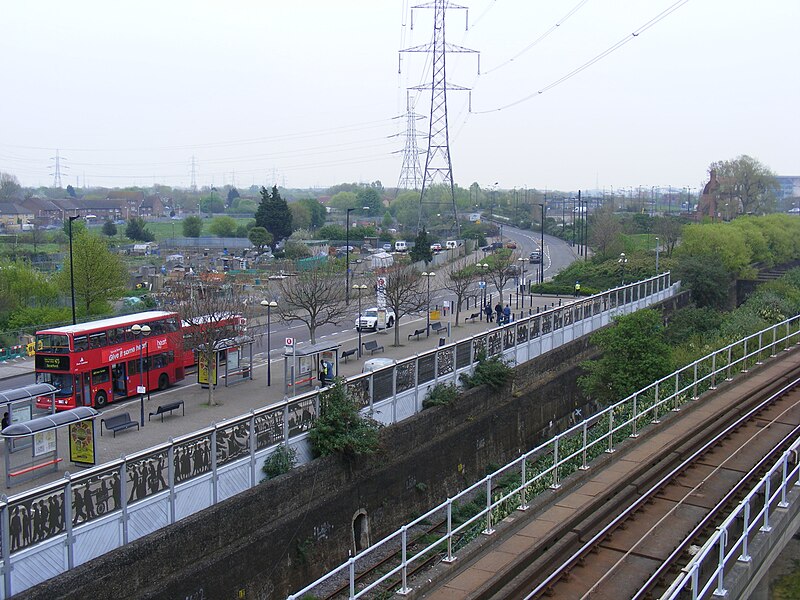 File:Prince Regent DLR Station, Apr 2009.jpg