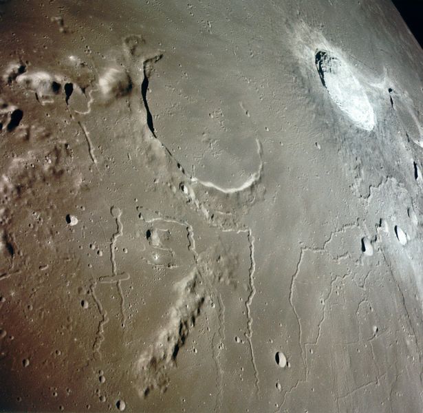 File:Prinz crater Apollo 15.jpg