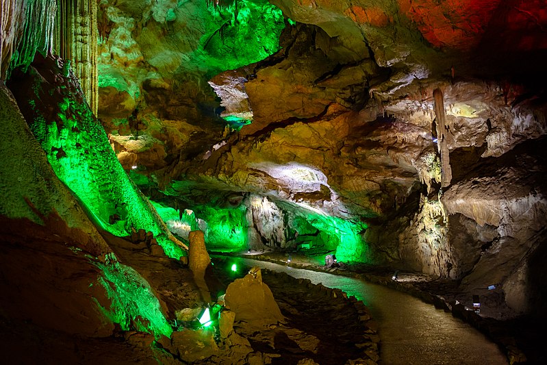 File:Prometheus Cave Natural Monument. Foto 17.jpg