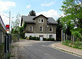 image=https://commons.wikimedia.org/wiki/File:Radebeul-Weintraube_ehem_Empfangsgebäude.jpg
