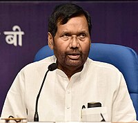 Ram Vilas Paswan addressing a press conference on four years achievements of the Ministry of Consumer Affairs, Food and Public Distribution, in New Delhi.JPG