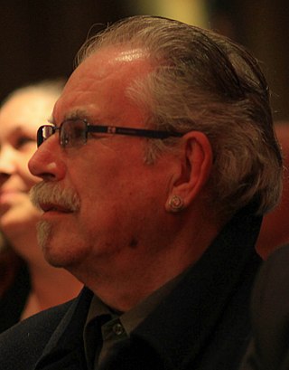 <span class="mw-page-title-main">Robert Ballagh</span> Irish contemporary artist, painter and designer