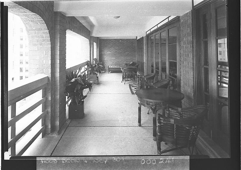 File:SLNSW 11985 Balcony with tables and chairs Teachers Federation Building in Phillip Street for Building Publishing Co.jpg