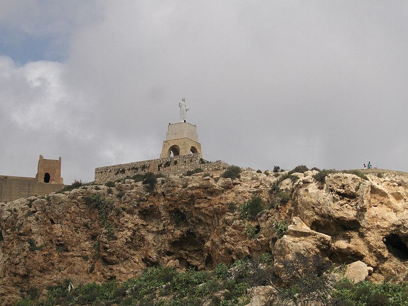 File:San Cristóbal Almería abajo.JPG