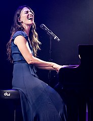 Sara Bareilles, Grammy Award-winning singer-songwriter