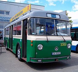 Trolleybus historique Saurer 4IILM à Gdynia.jpg