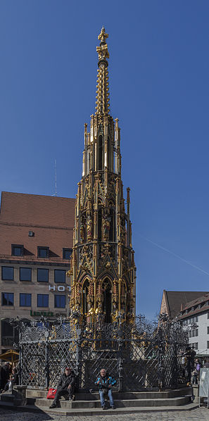 File:Schöner Brunnen, Núremberg, Alemania, 2013-03-16, DD 05.jpg