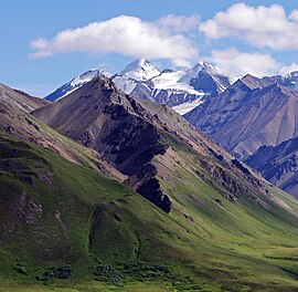 Eielson Visitor Center.jpg сайтындағы Скотт Пик