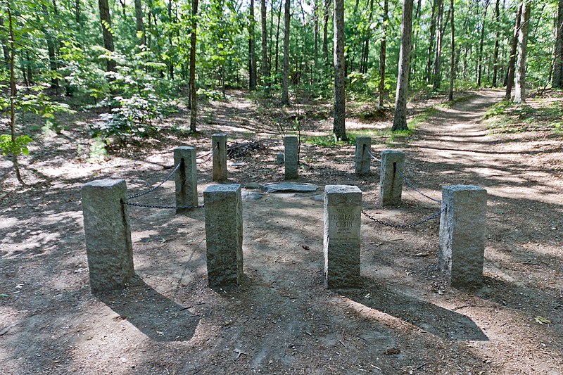 File:Site of Thoreau's cabin.JPG