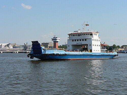 Паром месяца. Ferry паром. Водный транспорт паром. Паром фото. Паром для детей.