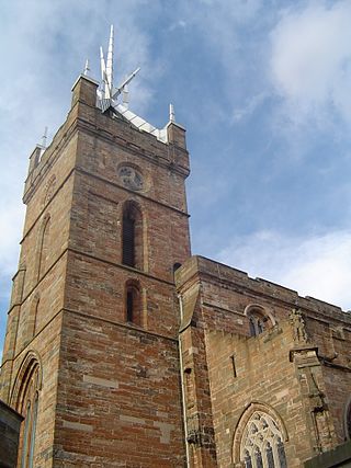 <span class="mw-page-title-main">St Michael's Parish Church, Linlithgow</span> This article summarizes the physical history of the building and some notable people.
