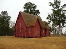 St. Andrew's Episcopal Church, Prairieville, Alabama Bemærk stræbepillerne.