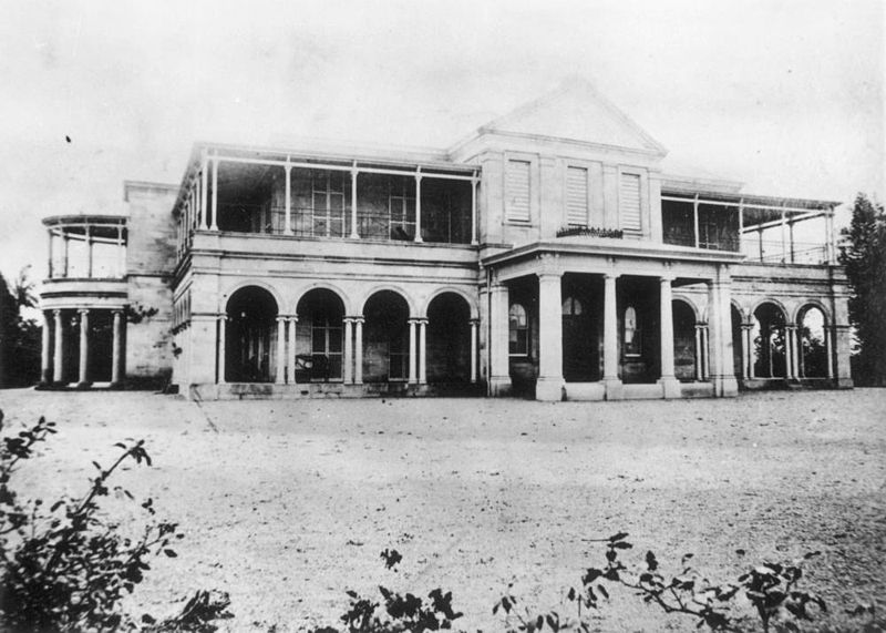 File:StateLibQld 1 119136 Government House, George Street, Brisbane, ca. 1886.jpg