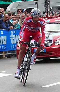 Stefano Garzelli en el Giro de Italia 2007.jpg