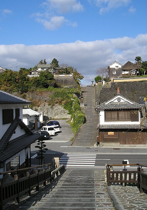 Suya no Saka Slope in Kitsuki samurai quarter