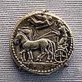 Syrakosai - 510-485 BC - silver tetradrachm - charioteer in quadriga and Nike - head of Arethousa - München SMS