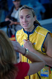 Tamsinbarnett olimpiadi2008.jpg