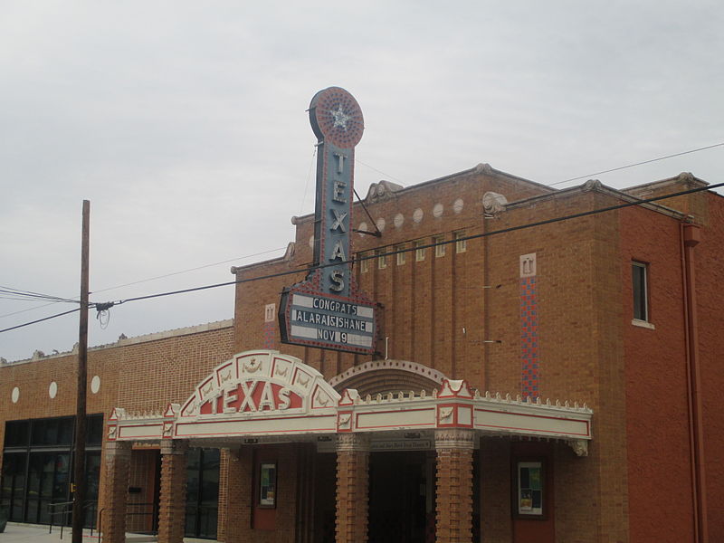 File:Texas Theatre in Seguin, TX IMG 8156.JPG