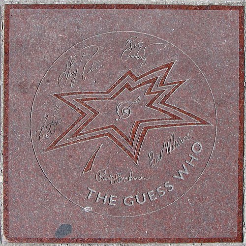 Star for Cummings and The Guess Who on Canada's Walk of Fame