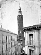 La Torre Nueva de Zaragoza, hacia 1875. Fotografía de Laurent. Fototeca del IPCE.