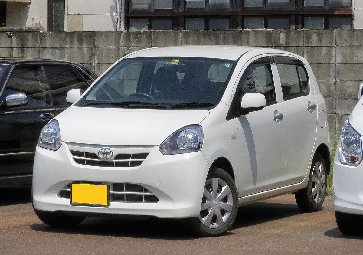 Toyota Pixis Epoch 2012