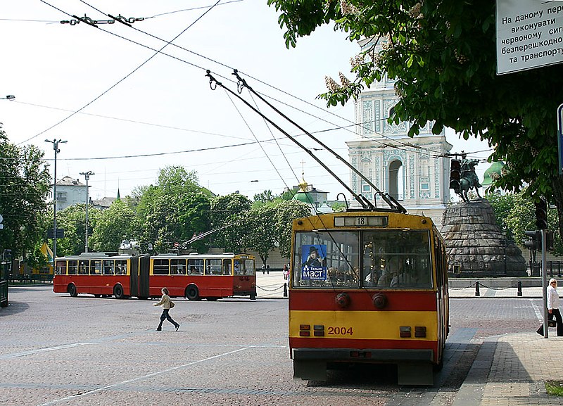 File:Trolleybus kiev.jpg