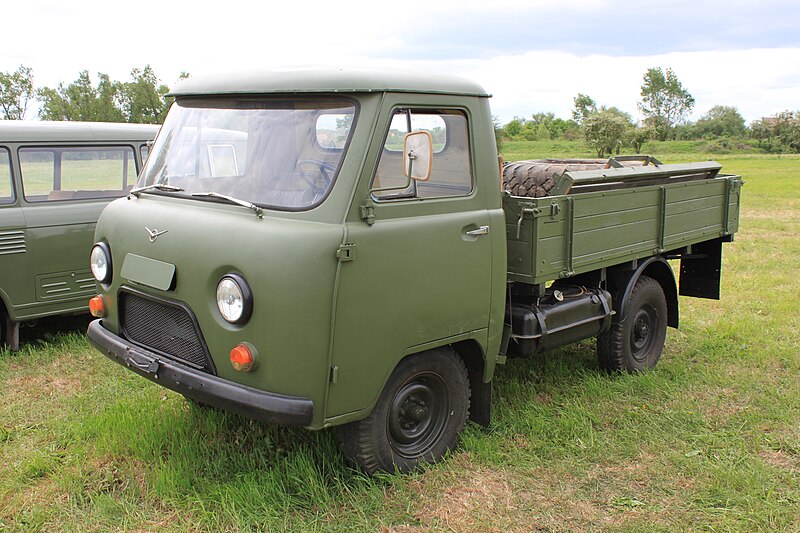 File:UAZ 451DM.JPG