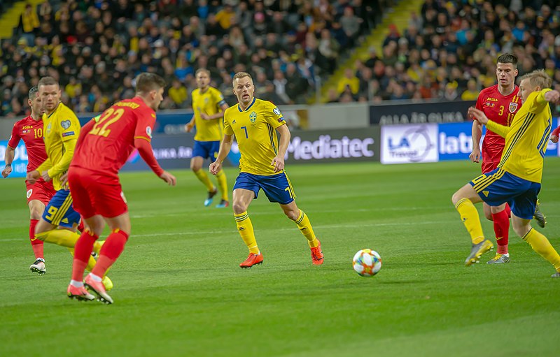 File:UEFA EURO qualifiers Sweden vs Romaina 20190323 Sebastian Larsson.jpg