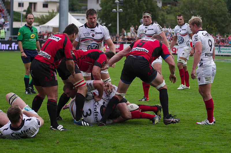 File:USO - RCT - 28-09-2013 - Stade Mathon - Melée ouverte.jpg