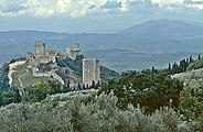 Rocca Maggiore (Assisi) vom Monte Subasio