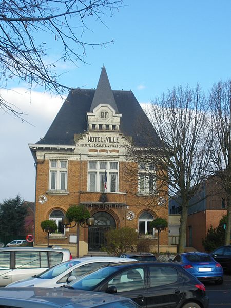 File:Vermelles - Hôtel de ville.JPG