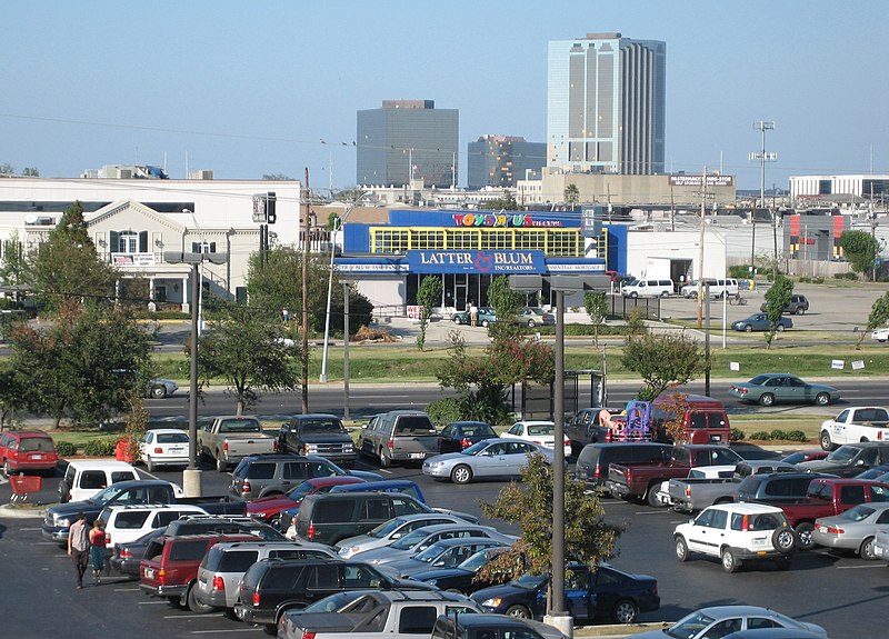 File:VeteransBlvdMetairie.jpg