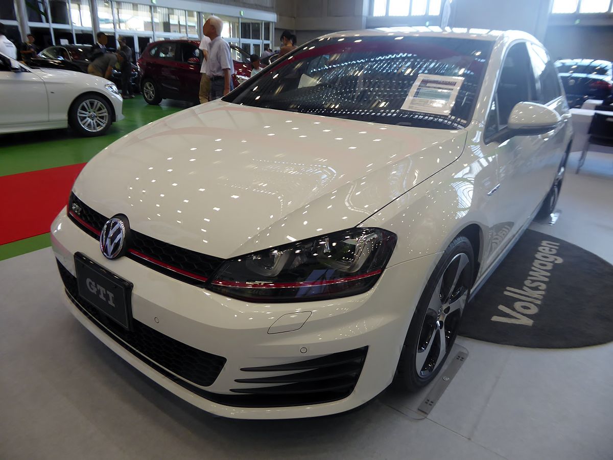 File:Volkswagen Golf GTI (ABA-AUCHH) front.jpg - Wikimedia Commons