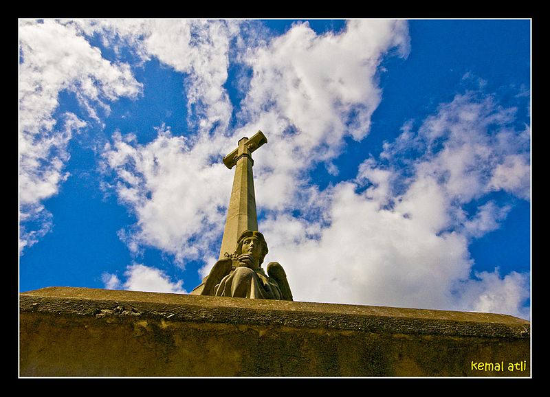 File:War Memorial, Manor Park, Sutton, Greater London.jpg