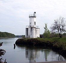 Prajurit rock lighthouse utara view P2617.jpeg