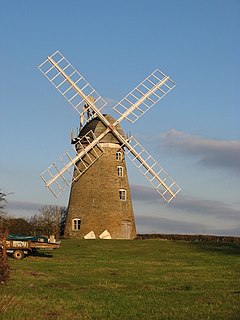 Windmühle in der Sonne. - geograph.org.uk - 632585.jpg
