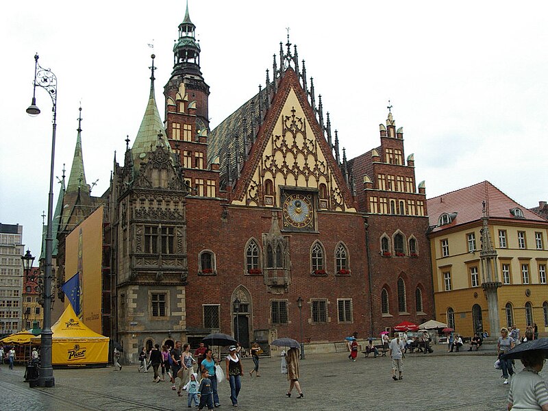 File:Wroclaw mestna hiša.jpg