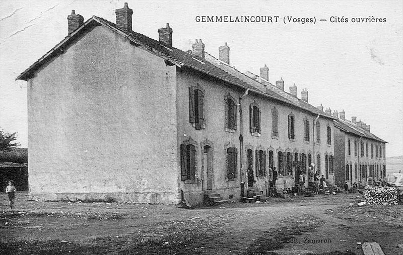 File:XXe - Cité minière de Gemmelaincourt - 01.jpg