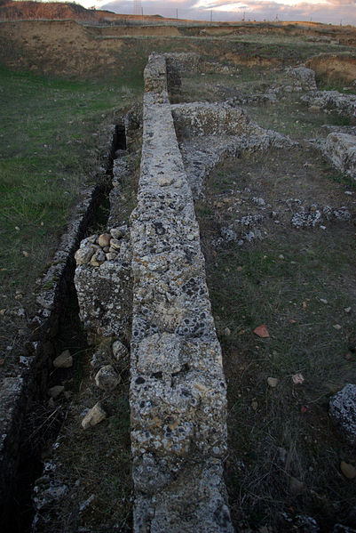 File:Yacimiento arqueológico de Lancia 08 by-dpc.jpg