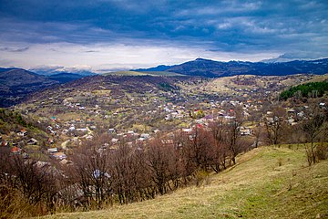 Archivo:Yeghegnut_village,_Lori_Province,_Armenia_04.jpg